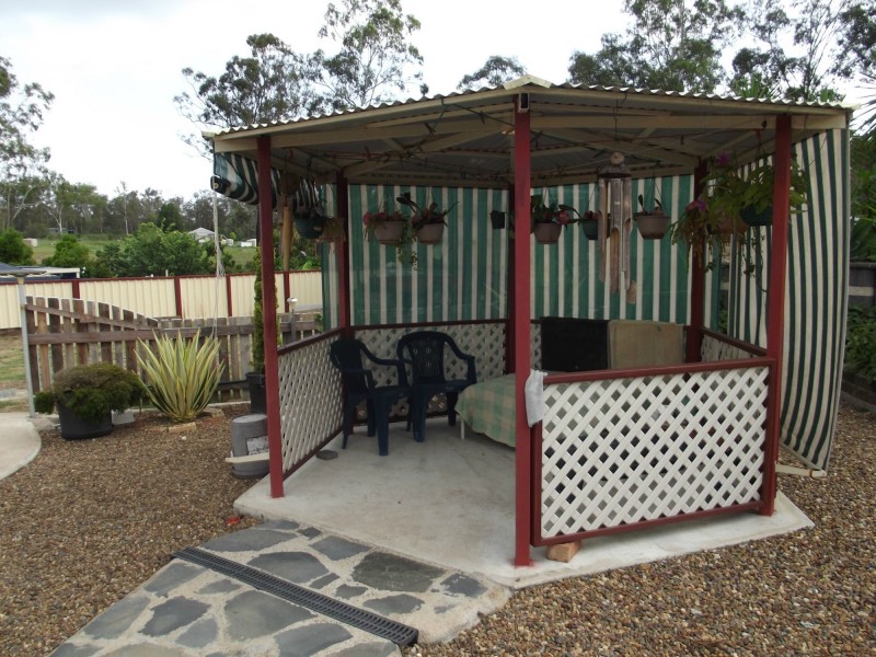 10 Cockatoo Court, Apple Tree Creek QLD 4660