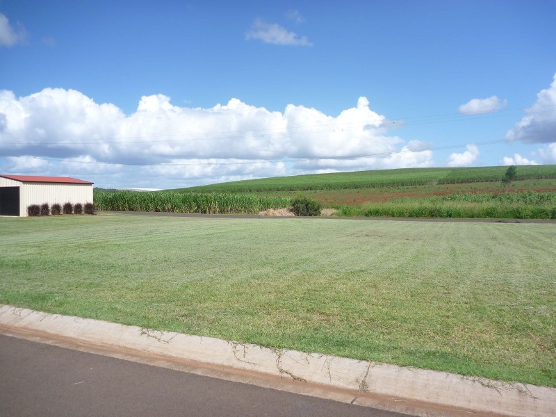 17 Pioneer Avenue, Childers QLD 4660