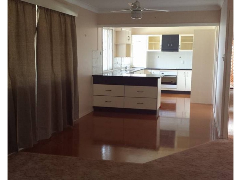 208 Churchill Street, Childers QLD 4660