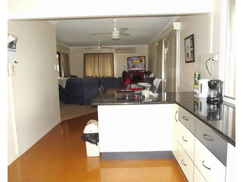 208 Churchill Street, Childers QLD 4660