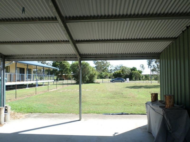 21 Hull Street, Buxton QLD 4660