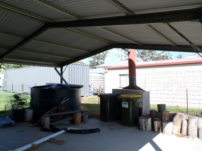 21 Hull Street, Buxton QLD 4660
