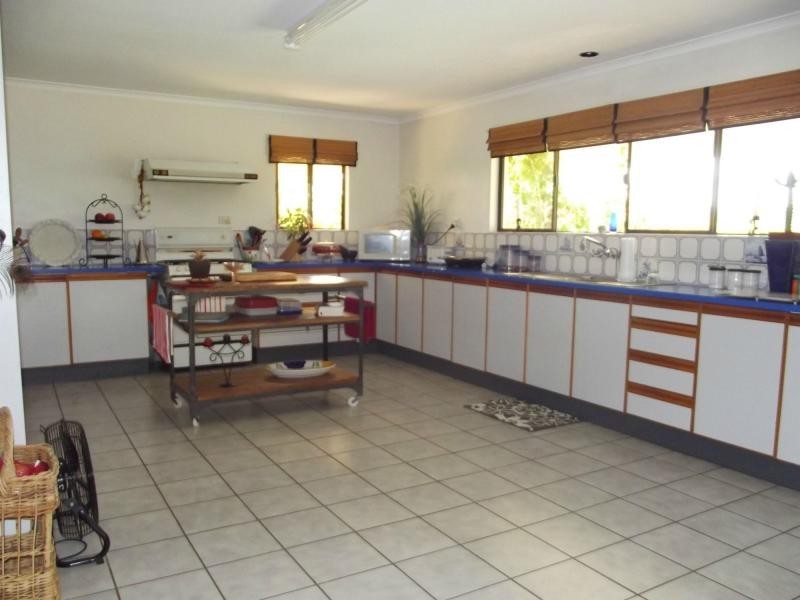 8049 Isis Highway, Dallarnil QLD 4621