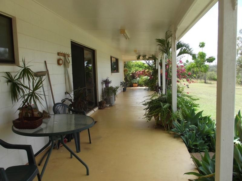 8049 Isis Highway, Dallarnil QLD 4621