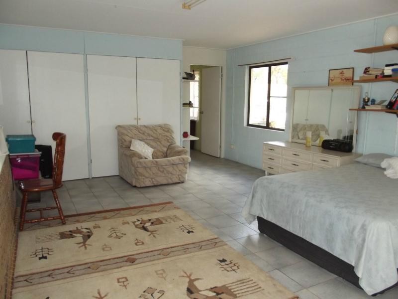 8049 Isis Highway, Dallarnil QLD 4621