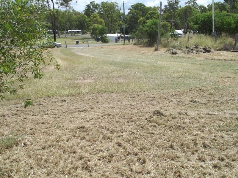 17 Queen Street, Dallarnil QLD 4621