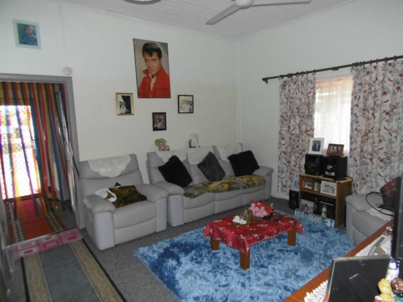 99 Churchill Street, Childers QLD 4660