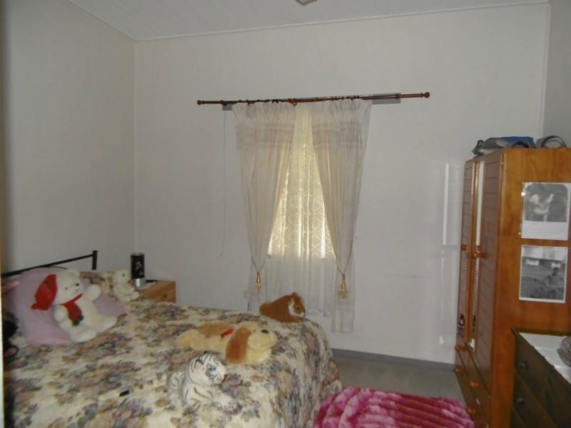 99 Churchill Street, Childers QLD 4660