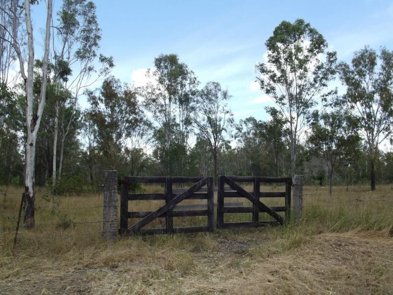 L10 Walla Island Road, Wallaville, Duingal QLD 4671