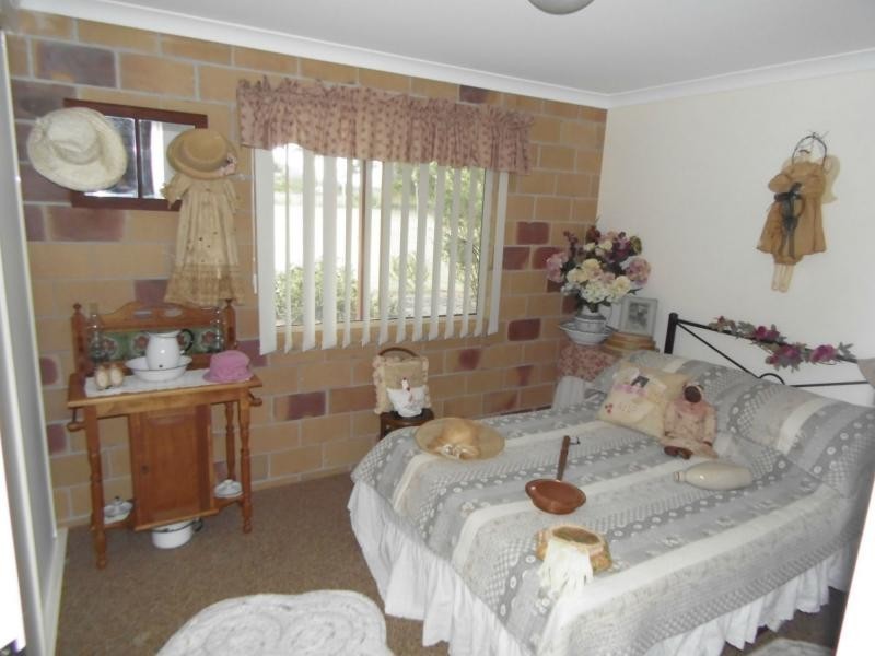 8 Whites Road, Childers, Horton QLD 4660