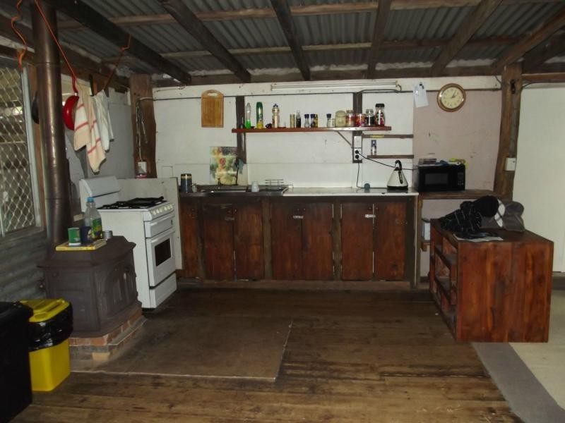 152 Guppys Road, Eureka QLD 4660