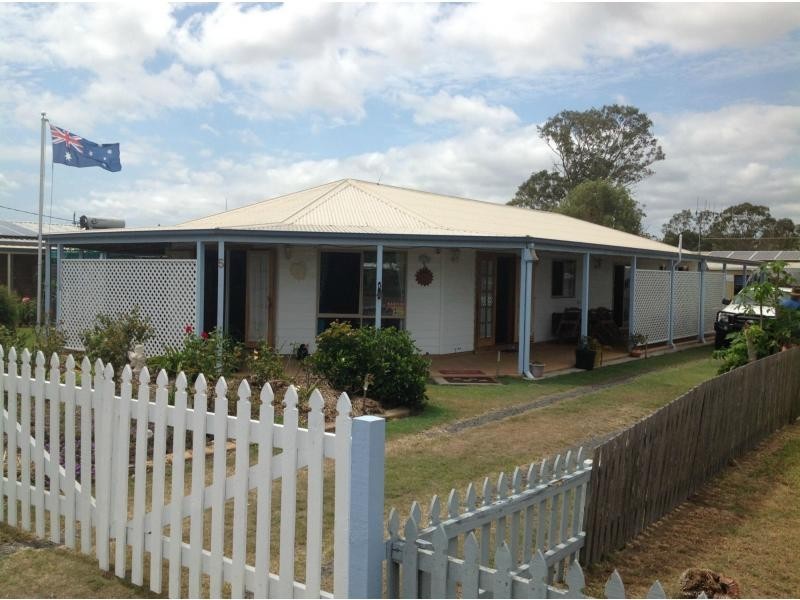 Buxton QLD 4660