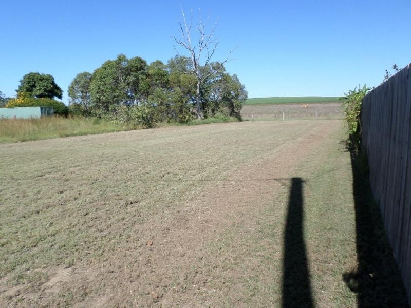 12 Church Street, Horton QLD 4660