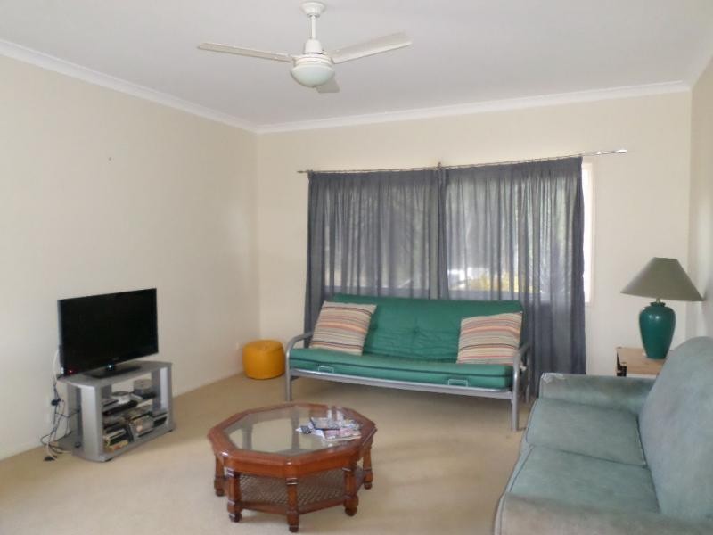 28 Powers Street, Buxton QLD 4660