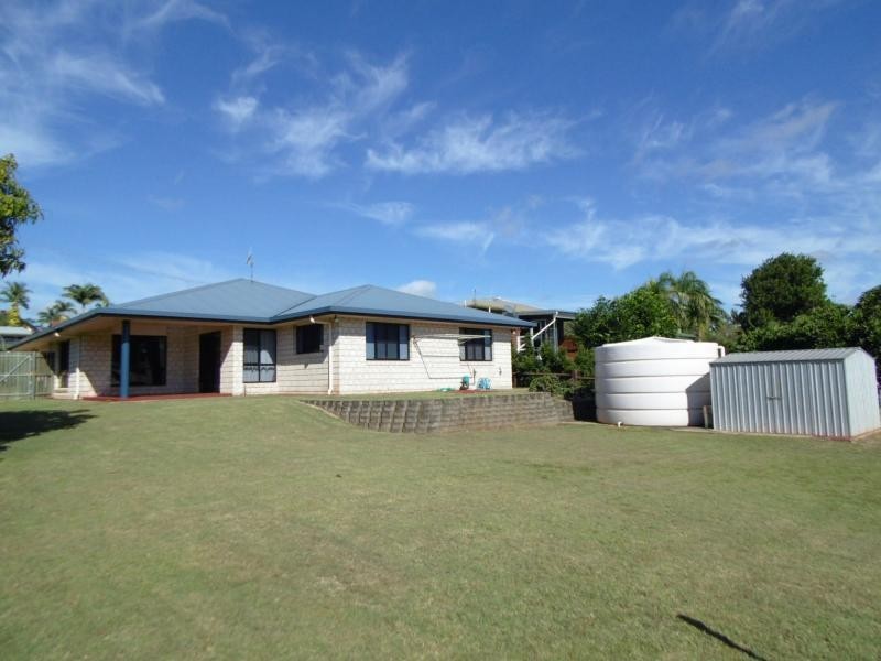 19 Hinkler Street, Childers QLD 4660