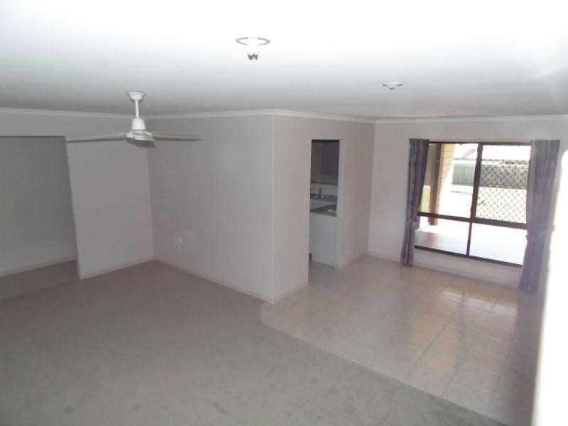 19 Hinkler Street, Childers QLD 4660