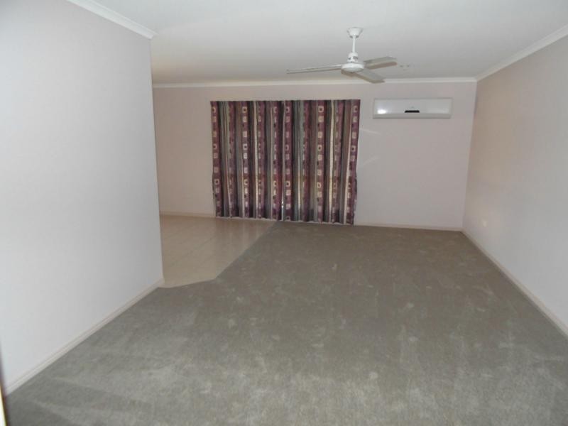 19 Hinkler Street, Childers QLD 4660