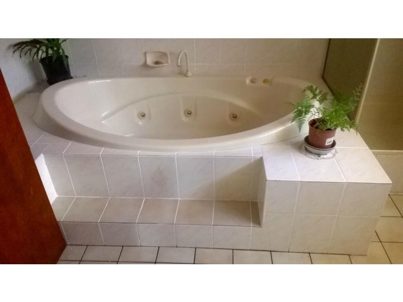 16 McIlwraith Street, Childers QLD 4660