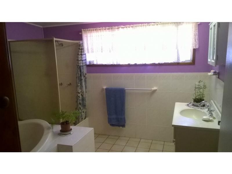 16 McIlwraith Street, Childers QLD 4660