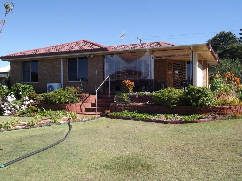 33 Broadhurst Street, Childers QLD 4660