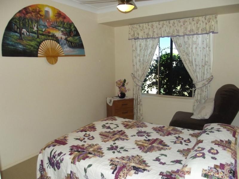 33 Broadhurst Street, Childers QLD 4660