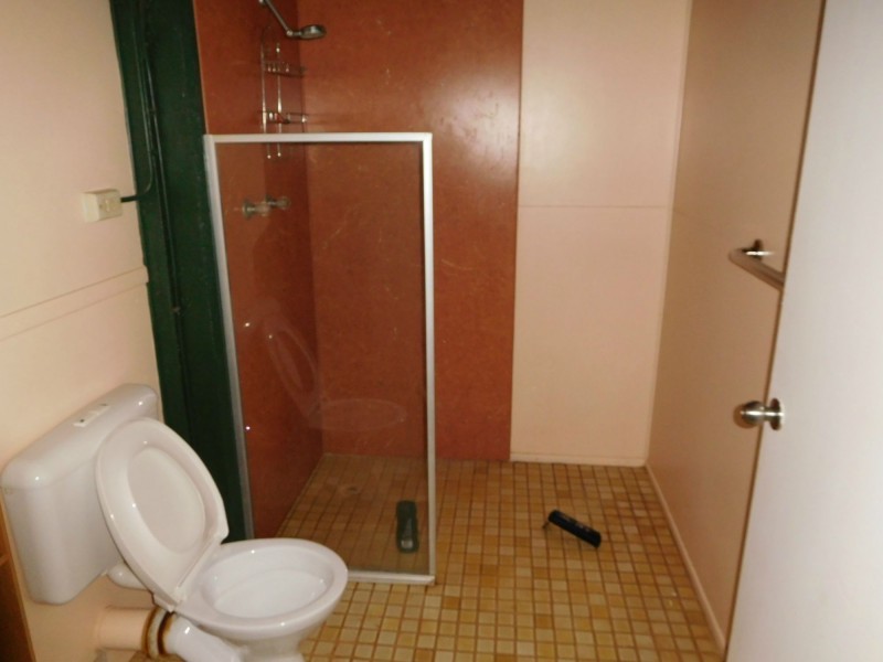 3 Cevn Street, Childers QLD 4660