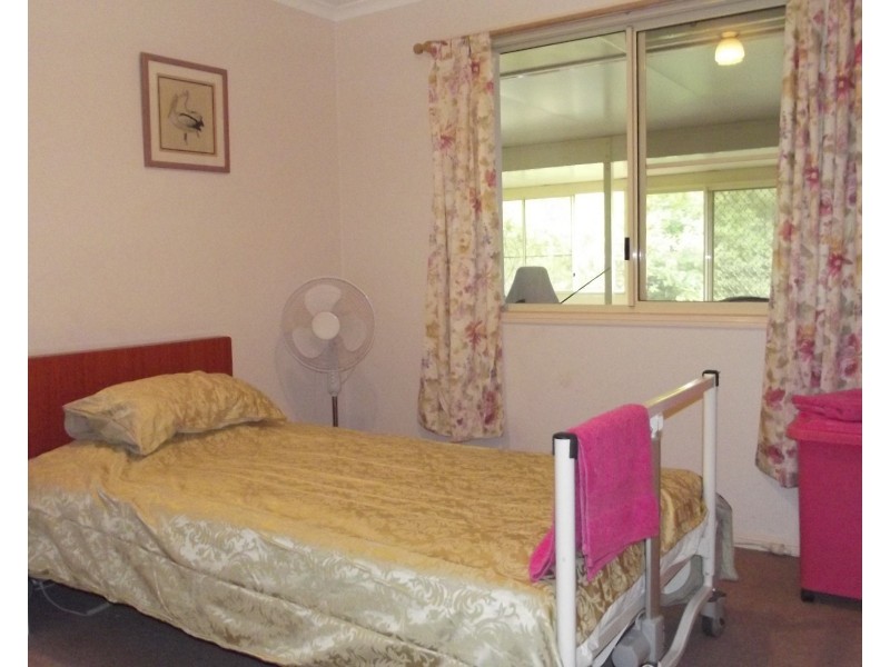 8 Keeley Street, Childers QLD 4660