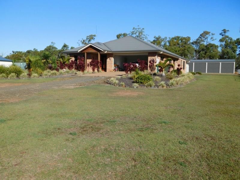 125 Park Avenue, North Isis, Childers QLD 4660