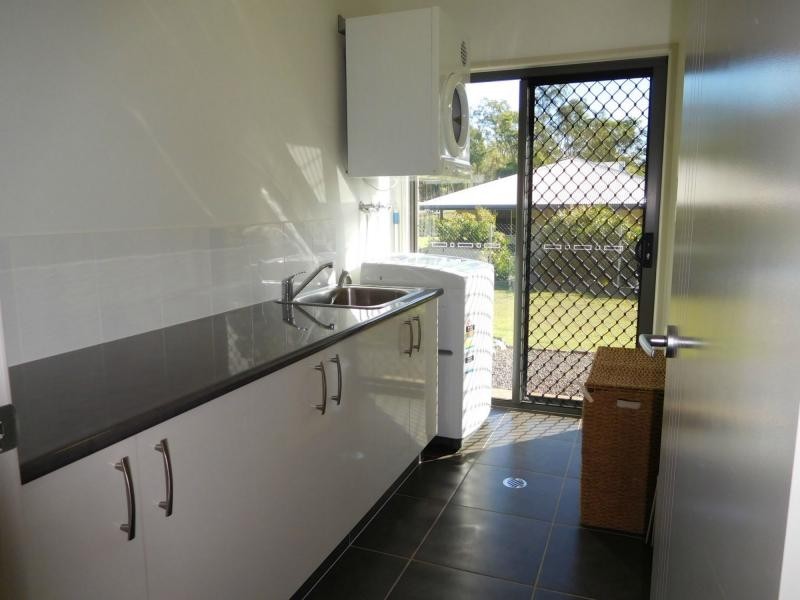 125 Park Avenue, North Isis, Childers QLD 4660