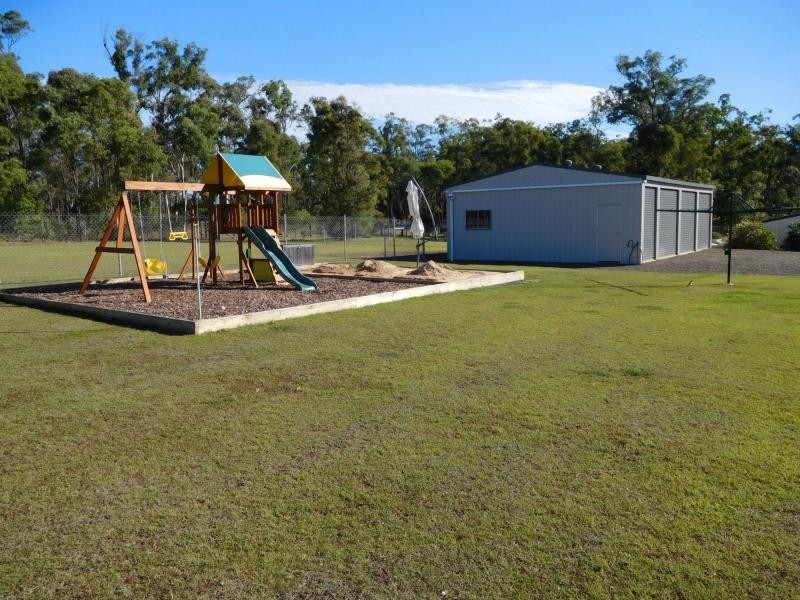 125 Park Avenue, North Isis, Childers QLD 4660