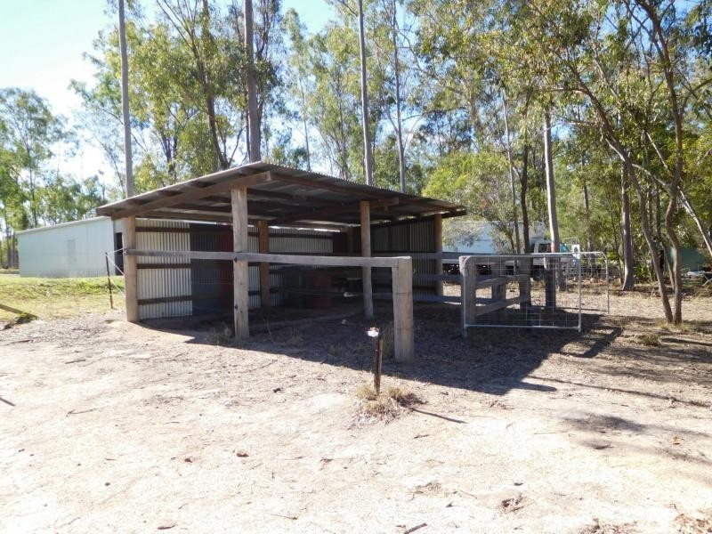 185 Gentle Annie Road, Childers, Apple Tree Creek QLD 4660