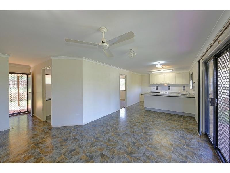 65 Thompson Road, Childers QLD 4660