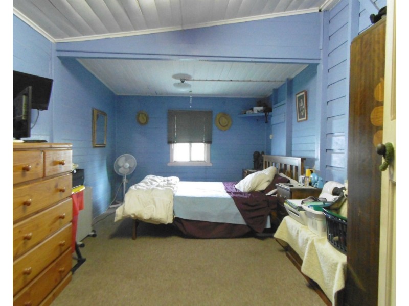 90 Garryowen Road, Redridge QLD 4660