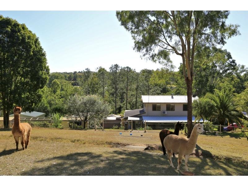 32 Duguid Road, Childers, Apple Tree Creek QLD 4660