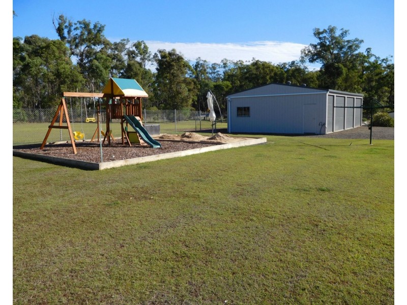 125 Park Avenue, Childers QLD 4660