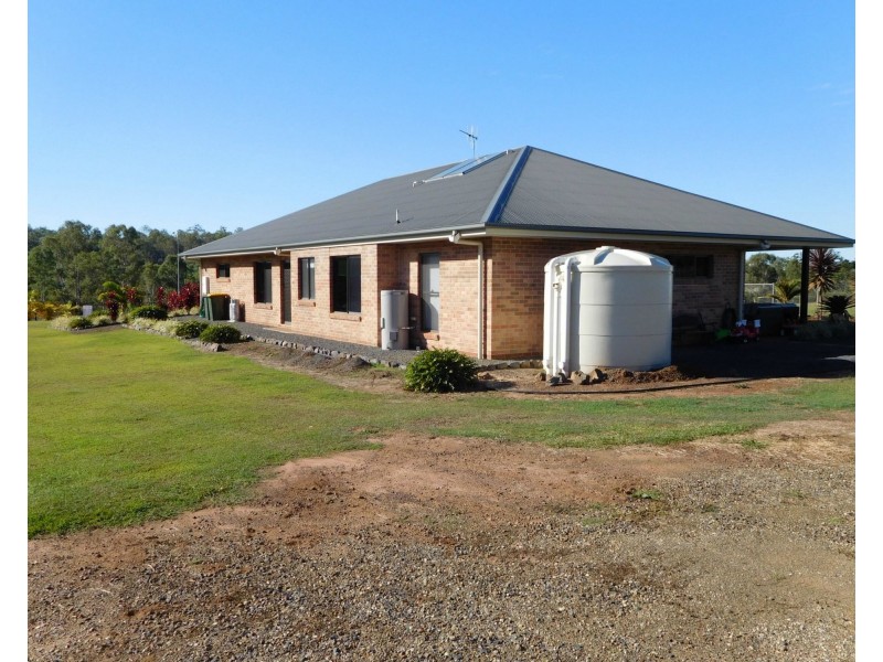 125 Park Avenue, Childers QLD 4660