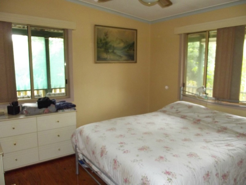 16 Little Main Street, Dallarnil QLD 4621