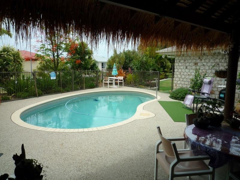 2 Honeyeater Court, Woodgate QLD 4660