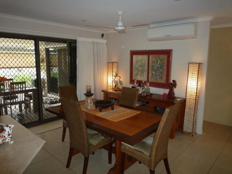 2 Honeyeater Court, Woodgate QLD 4660