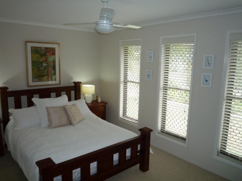 2 Honeyeater Court, Woodgate QLD 4660