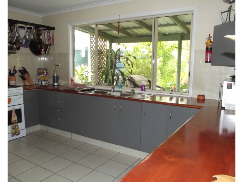 1402 Buxton Road, Buxton QLD 4660