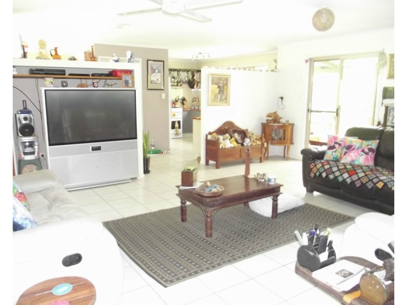 1402 Buxton Road, Buxton QLD 4660
