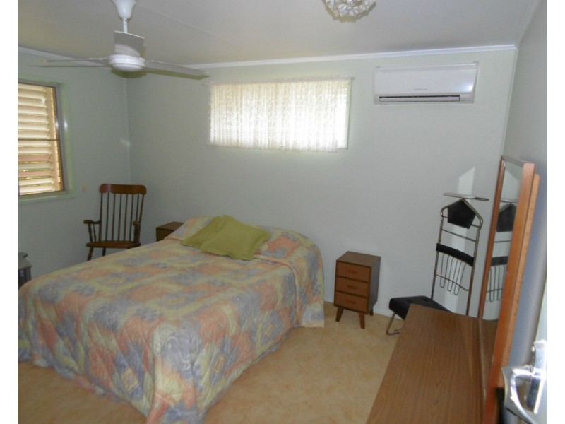 6 Harney Street, Childers QLD 4660