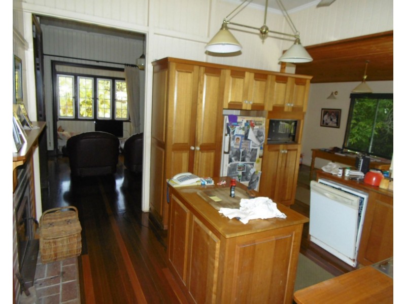 2 New Street, Childers QLD 4660