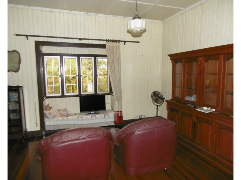 2 New Street, Childers QLD 4660