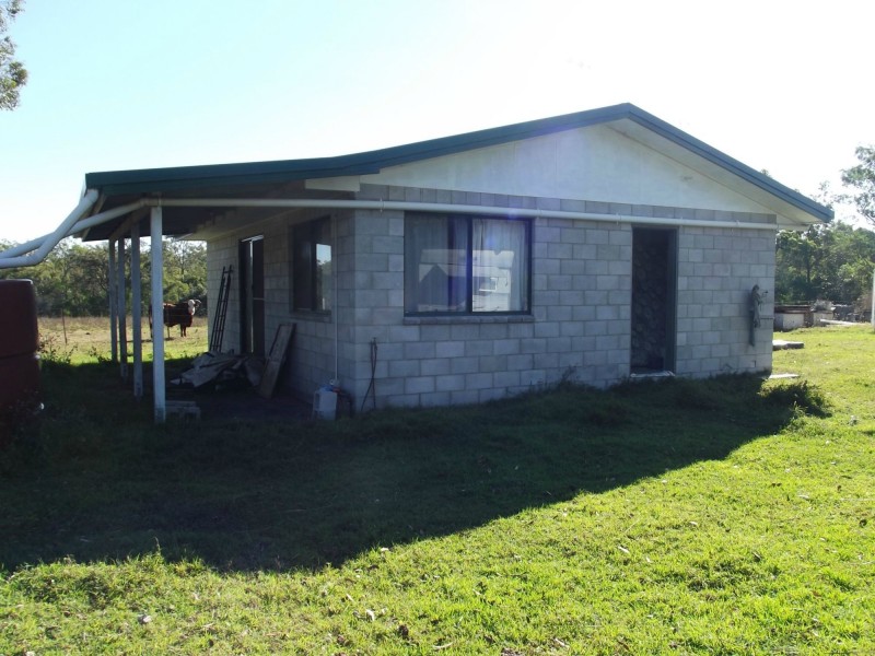 112 Coles Road, Kullogum QLD 4660