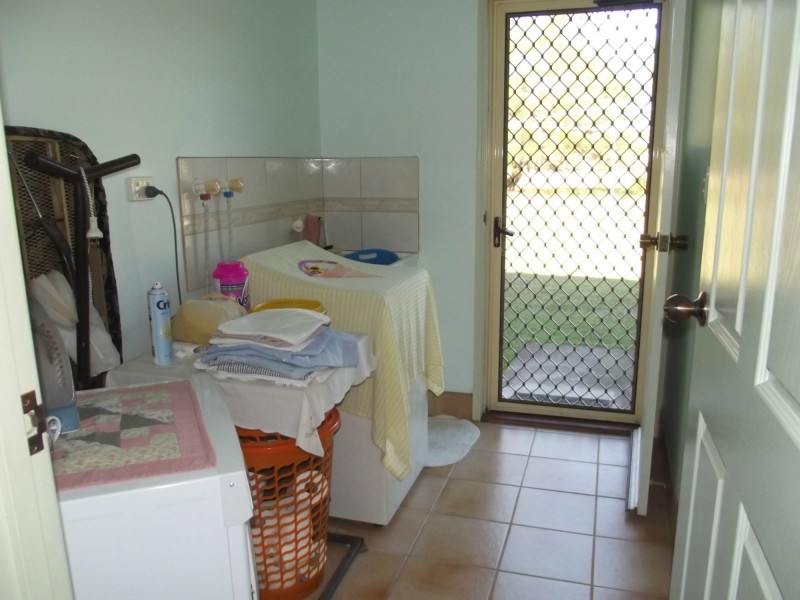 112 Coles Road, Kullogum QLD 4660