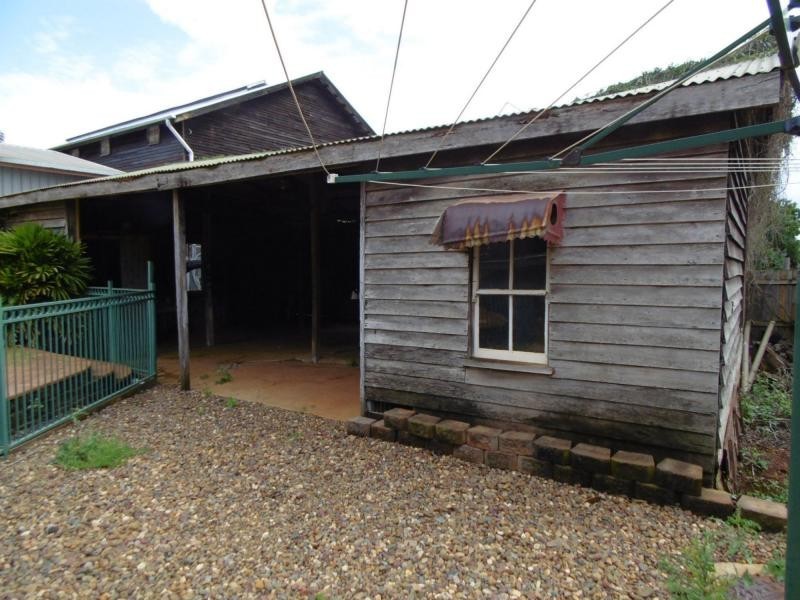 6 North Street, Childers QLD 4660