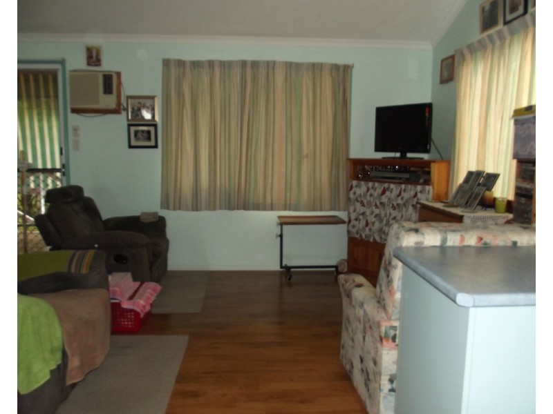 36 Gregory Street, Buxton QLD 4660