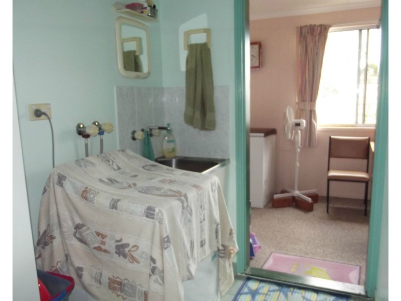 36 Gregory Street, Buxton QLD 4660